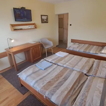 Privat Natasa בית אירוח Nová Lesná