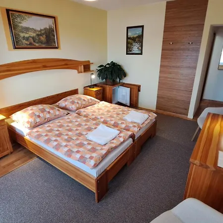 Privát Nataša Quarto em Acomodações Particulares Nová Lesná